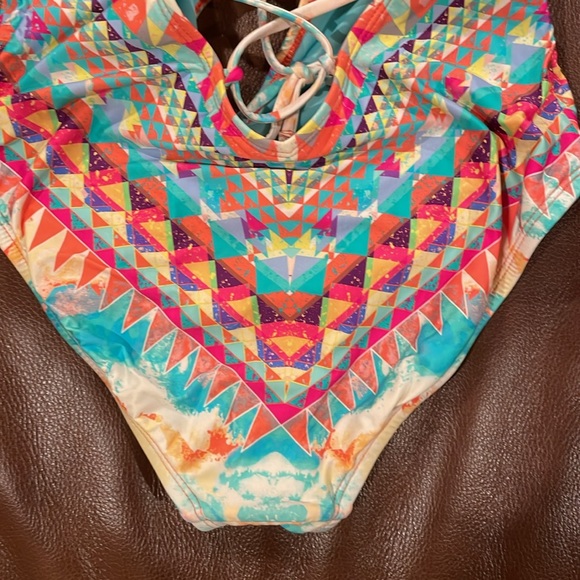 Bar III Multicolor bathing suit $20 OR BEST OFFER. Multi color swim suit - Picture 8 of 11